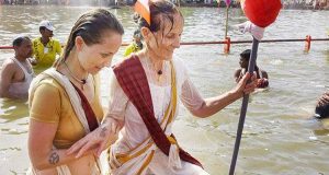 golden triangle varanasi tour